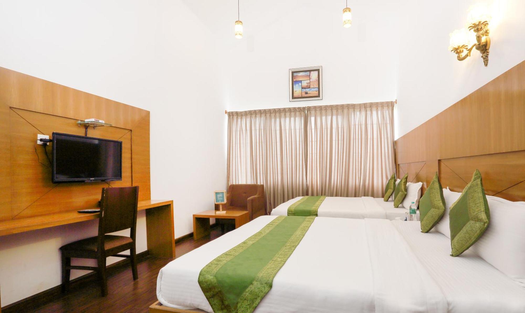 Treebo Skydale Inn & Suites With Mountain View أوتي المظهر الخارجي الصورة