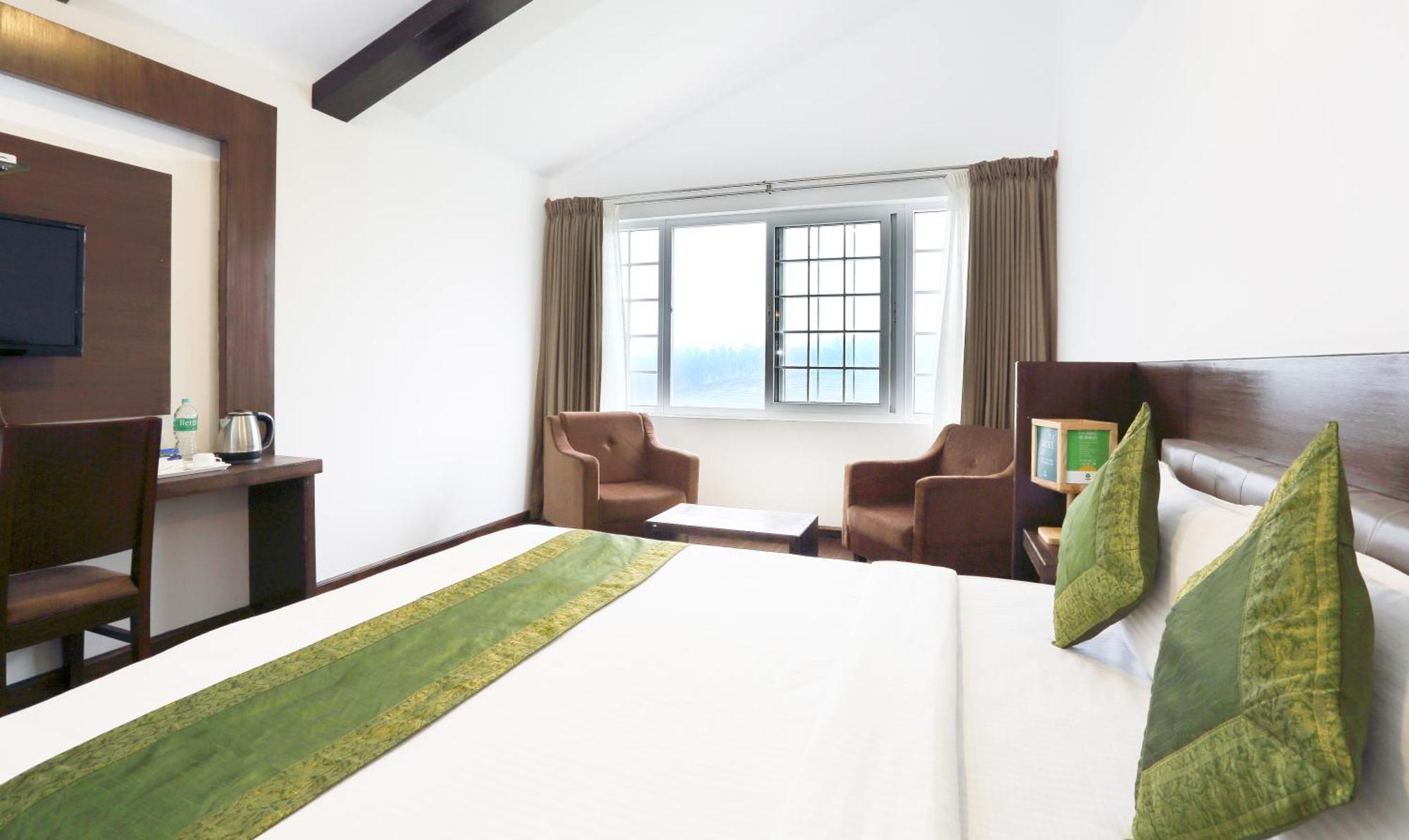 Treebo Skydale Inn & Suites With Mountain View أوتي المظهر الخارجي الصورة