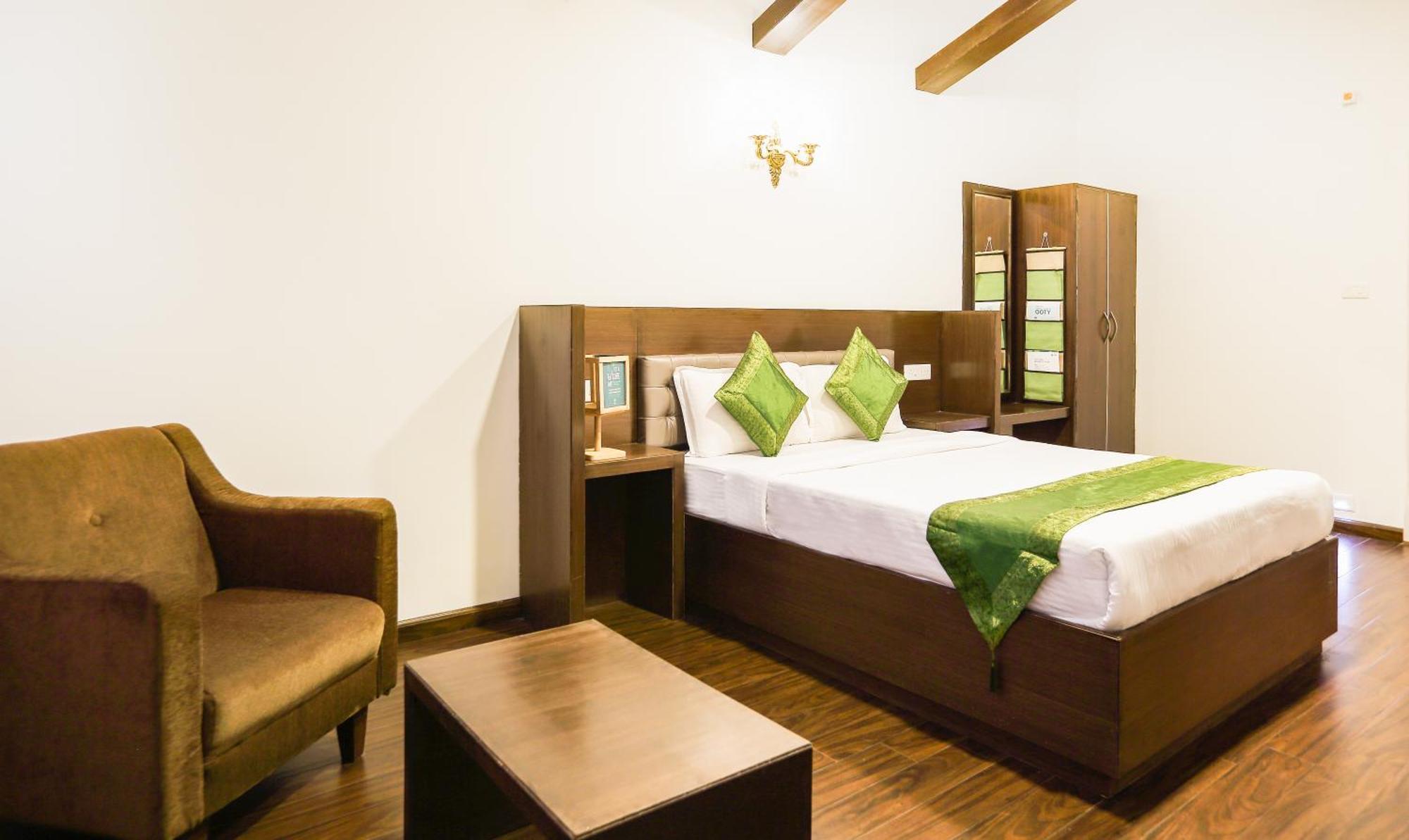 Treebo Skydale Inn & Suites With Mountain View أوتي المظهر الخارجي الصورة
