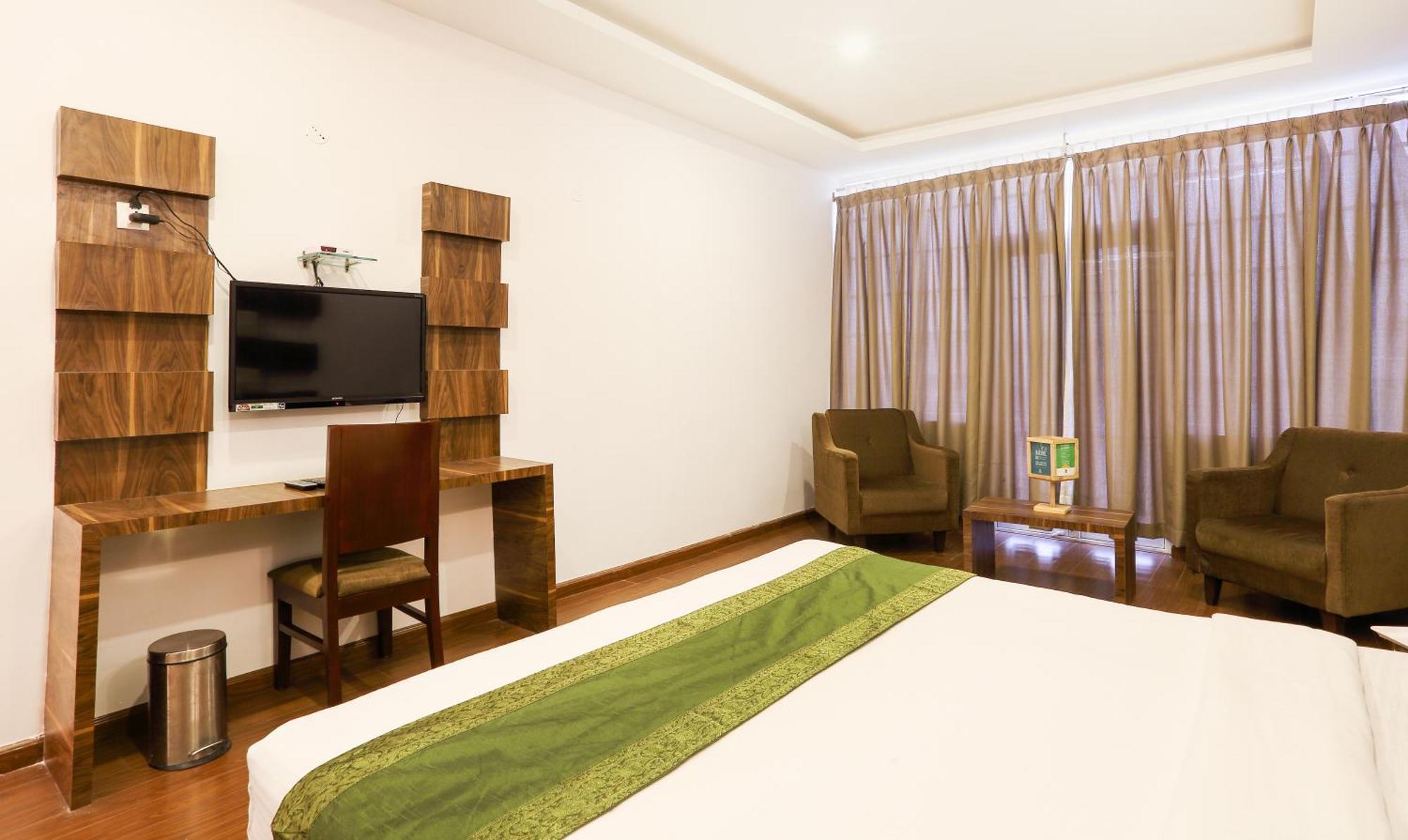 Treebo Skydale Inn & Suites With Mountain View أوتي المظهر الخارجي الصورة